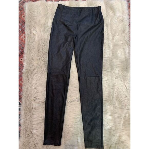 Nordstrom Trouve faux leather leggings Matte finish moto XS - Picture 2 of 5
